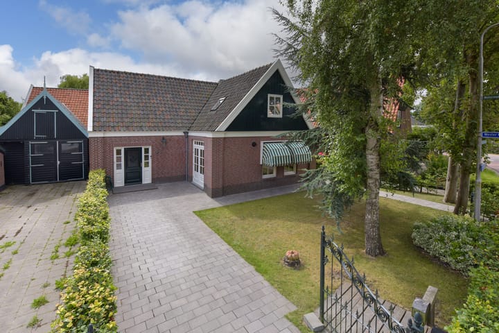 Dorpsweg 91A in Schellinkhout