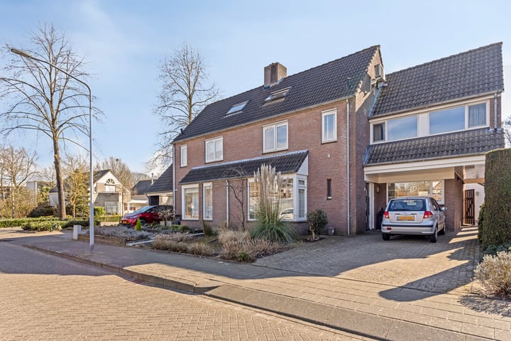 Dotterbeemd 7 in Valkenswaard foto