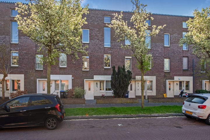 Douglaslaan 14 in 's-Gravenhage foto