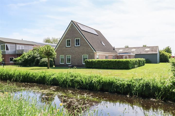 Doumastate 11 in Langweer foto