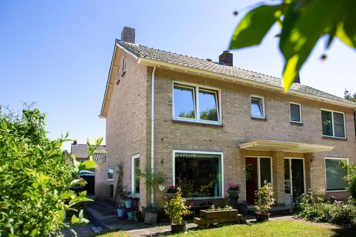 Douwe Totlaan 38 in West-Terschelling foto