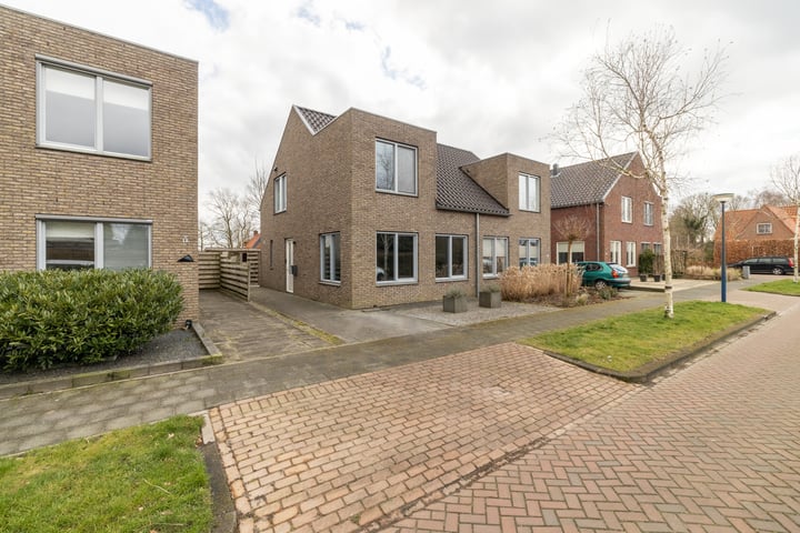 Douwe van Epemastraat 31 in Koudum foto