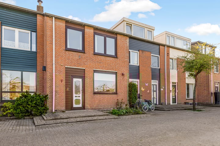 Dovenetelhof 7 in Houten foto