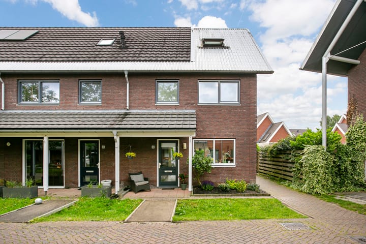 Doyennéperenlaan 68 in Vleuten foto