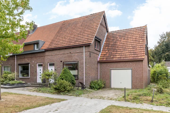 Dr. A. Kuyperstraat 35 in Brunssum foto