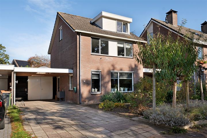 Dr. Albert Schweitzerlaan 11 in Hardenberg foto