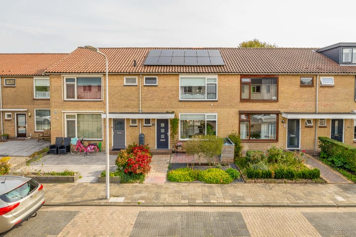 Dr Albert Schweitzerstraat 51 in Bergambacht foto