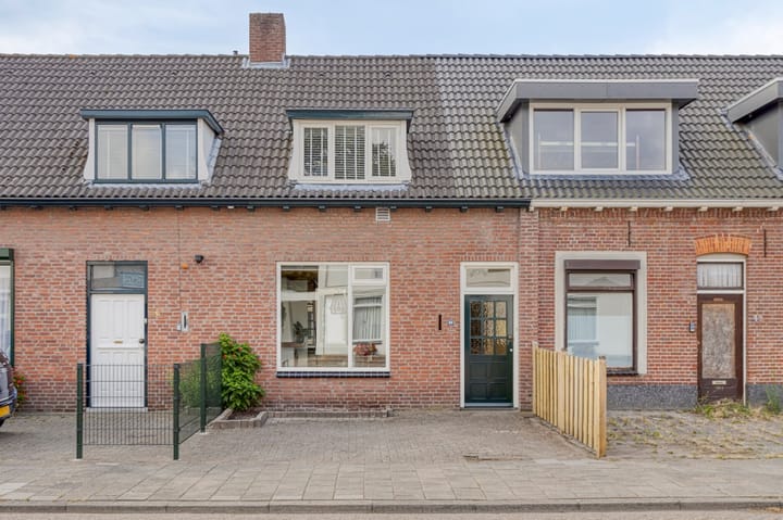 Dr. Ant. Mathijsenstraat 50 in Budel foto