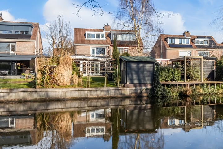 Dr. Anthon van der Horstlaan 44 in Naarden foto