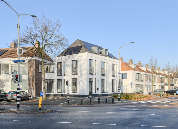 Dr. Ariënsplein 27-B1 in Breda