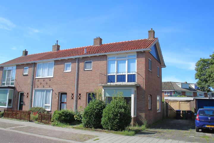Dr. Bosstraat 21 in Sneek foto