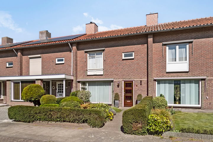 Dr. H. Mollerstraat 4 in Valkenswaard