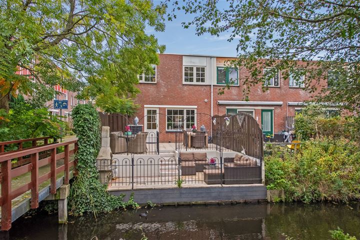 Dr. J. Presserstraat 235 in 's-Gravenhage foto