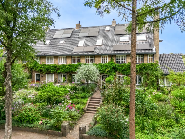 Dr. Julius Röntgenlaan 21 in Bilthoven foto