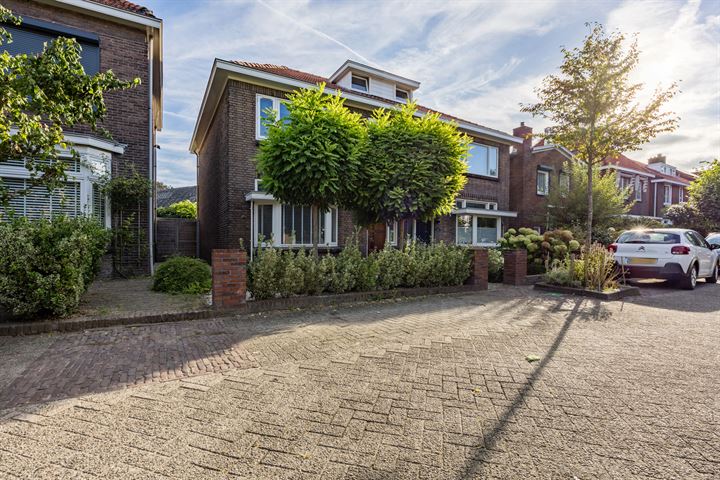 Dr. Kuyperstraat 16 in Tiel foto