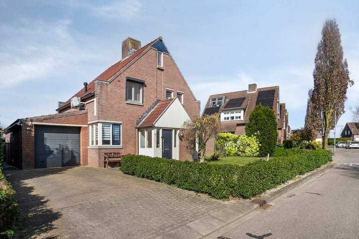Dr. Lemmenstraat 15 in Meterik