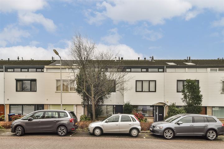 Dr. M.L. Kingstraat 26 in Landsmeer foto