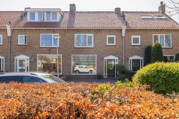 Dr Schaepmanlaan 13 in Noordwijkerhout foto