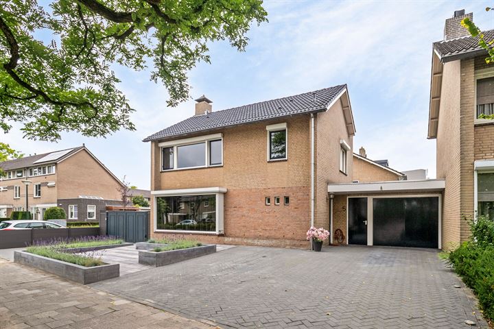 Dr. Schaepmanlaan 5 in Veghel foto