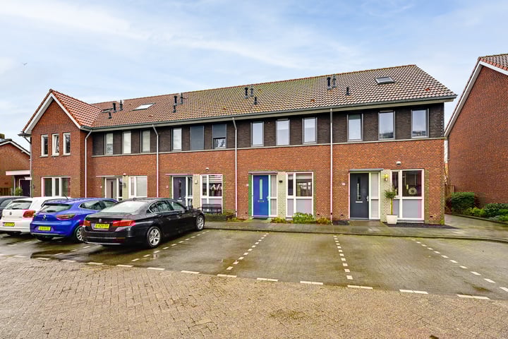 Dr.Tjalmastraat 15 in Veen foto