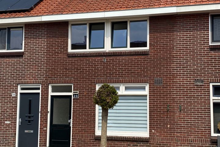 Dr. Van Hoekstraat 36 in Enschede foto