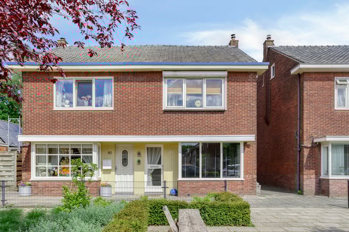 Dr. Van Hoekstraat 88 in Enschede