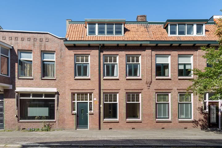 Driehoefijzersstraat 9 in Breda foto