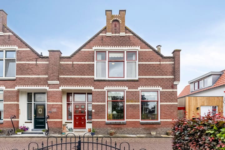 Driekoningenlaan 13 in Zierikzee foto
