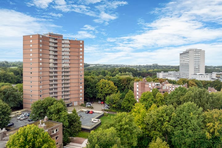 Drieoortsput 53 in Heerlen foto