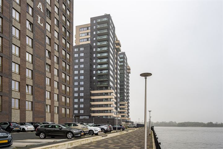 Drierivierenlaan 343 in Ridderkerk foto
