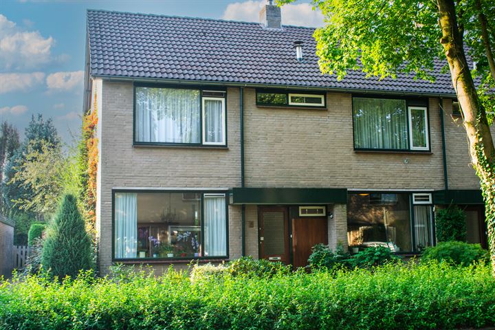 Driespronglaan 8 in Maarn foto