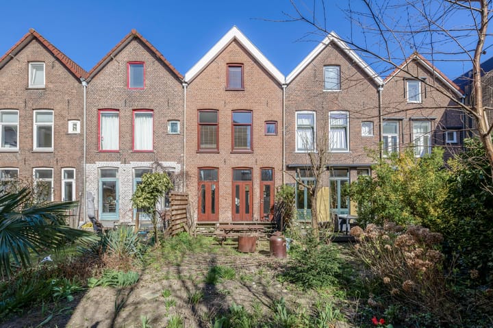 Drievriendendwarsstraat 8 in Rotterdam foto