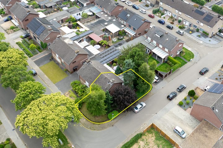 Dross Essersstraat 36 in Elsloo foto