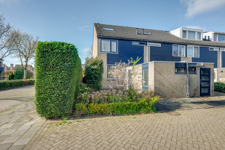 Ds. Schoutenlaan 11 in Willemstad
