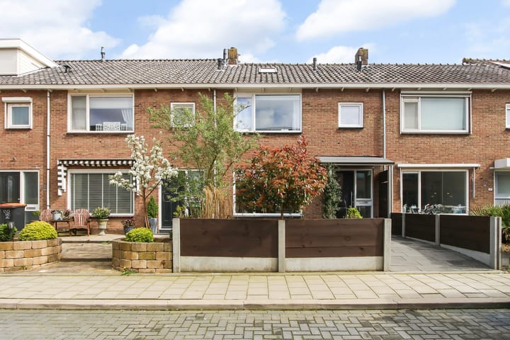 Ds. Sleeswijk Visserstraat 22 in Ridderkerk foto