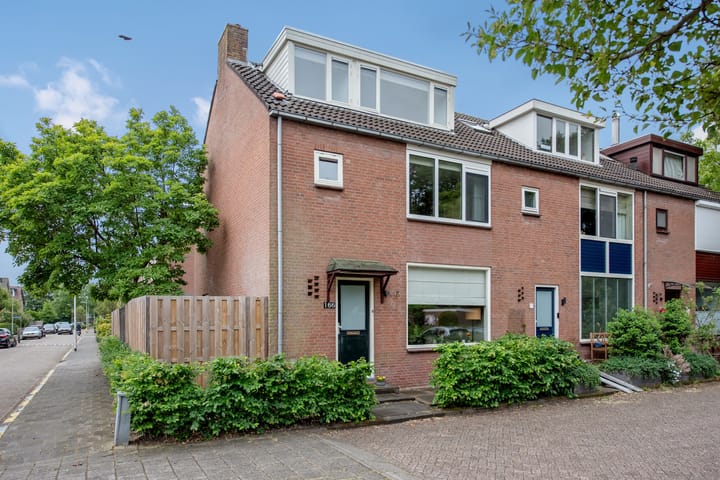 Ds. van Couwenhovelaan 166 in Bergschenhoek foto