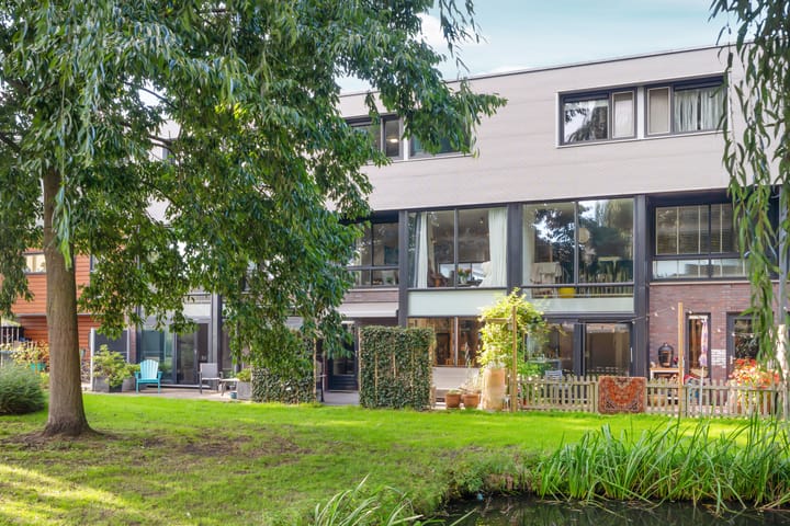 Du Perronlaan 58 in Uithoorn foto