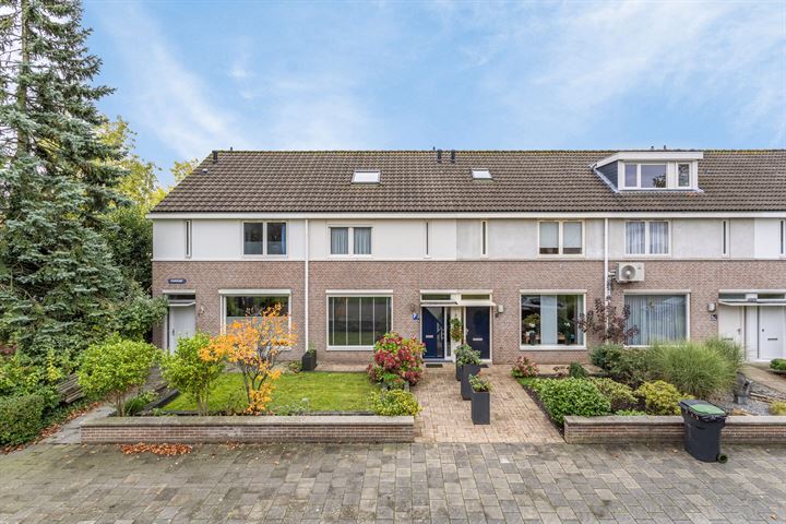Dudokhof 2 in Tilburg foto
