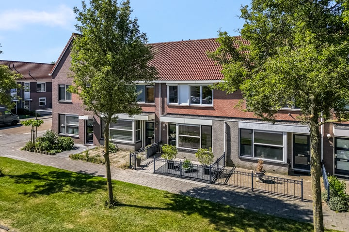 Duifkruid 67 in Tiel foto