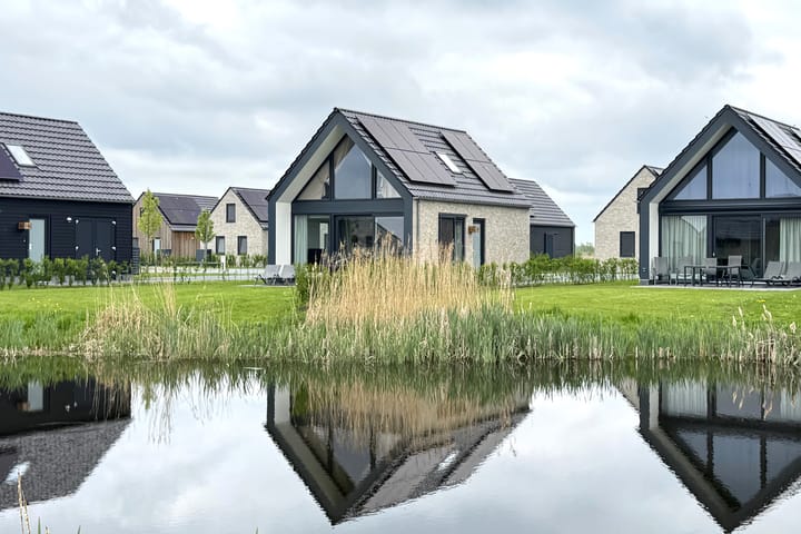 Duinigermeerweg 1R-31 in Blokzijl foto