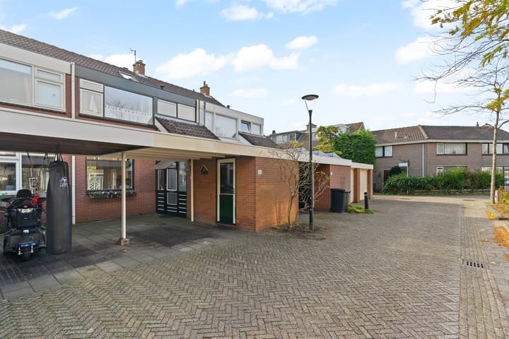 Duinkant 84 in Noordwijk foto