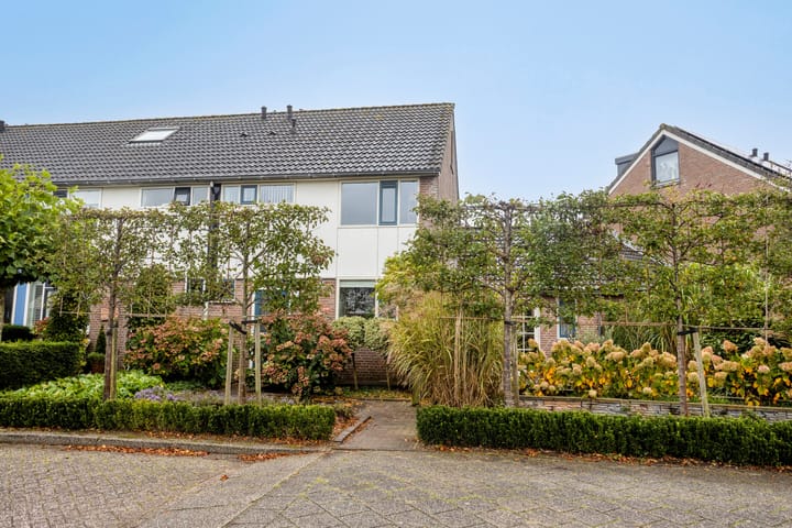 Duinrooshof 61 in Heemskerk