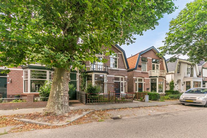 Duinwijklaan 19 in Beverwijk foto