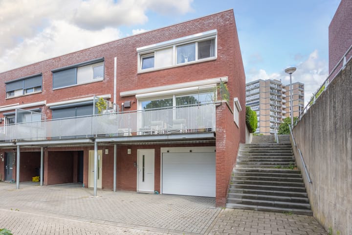 Duitslandlaan 21 in Heerlen foto