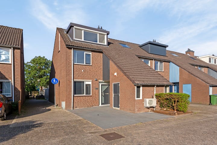Duivenkamp 369 in Maarssen foto