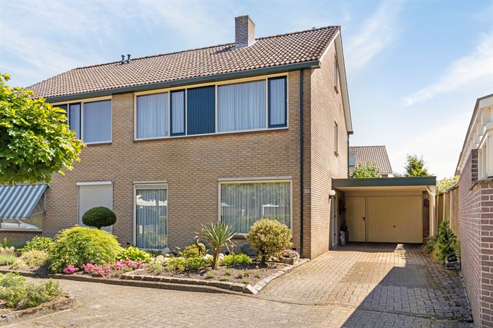 Duivenslag 12 in Zenderen foto