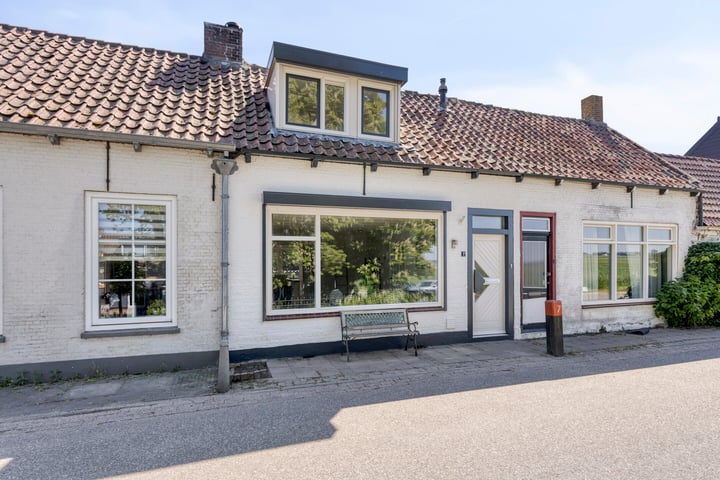 Duivenwaardsedijk 7 in Nieuwe-Tonge foto