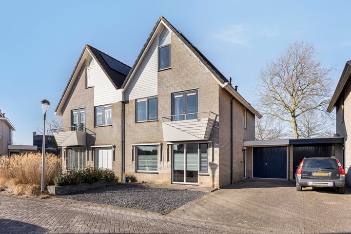 Duizendschoonhof 19 in Swifterbant foto