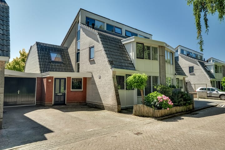 Foto van woning Duke Ellingtonhof 82, Hoorn