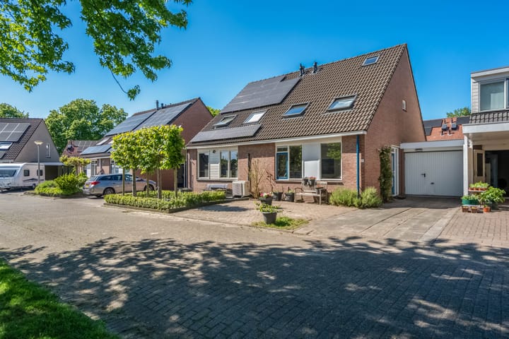 Dullemansstukken 19 in Eelde foto